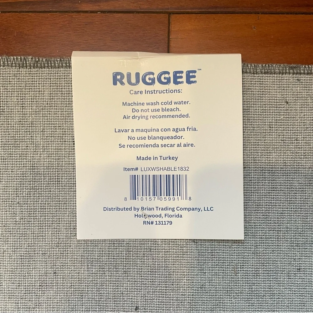 Ruggee Washable Area Rug NWT 24” X 40” Boho Tribal Neutral Farmhouse Absorbent